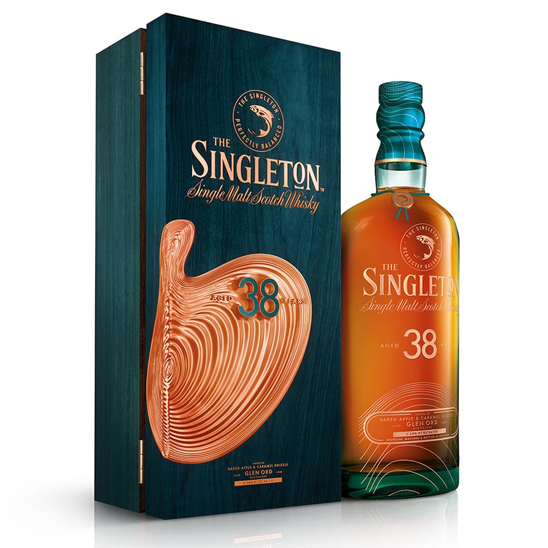 The Singleton of Glen Ord 38 Year Old, Single Malt Scotch Whisky side angle