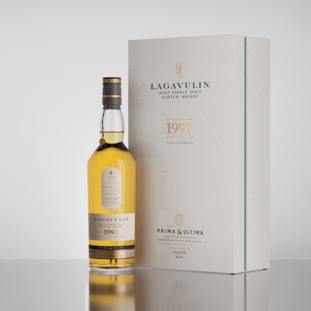 Lagavulin 1997 bottle with box