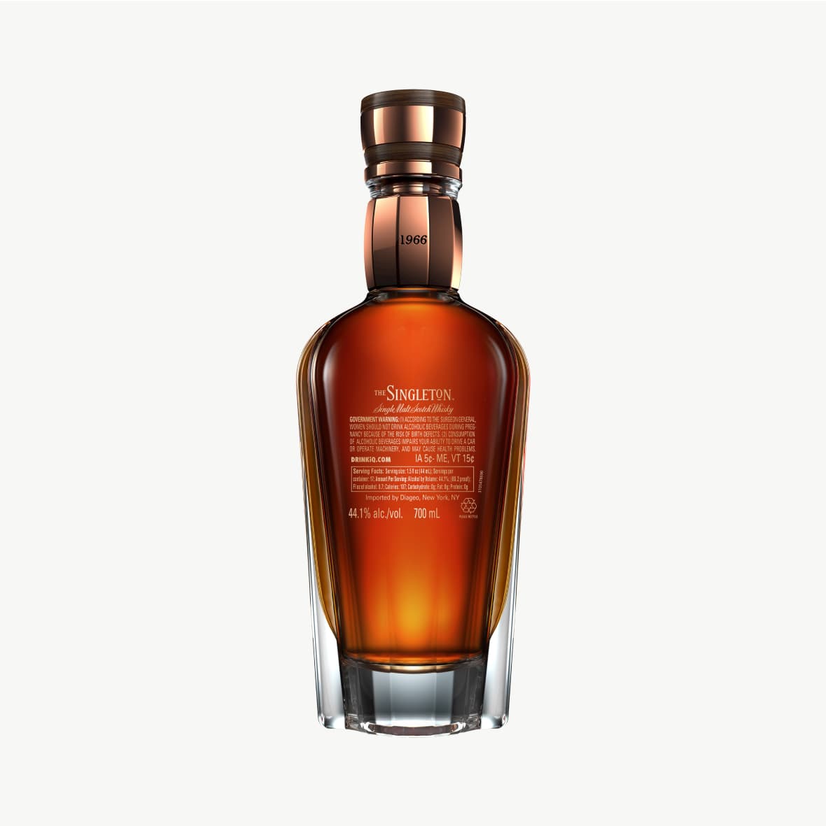 Back of Singleton 54 whisky bottle with product information