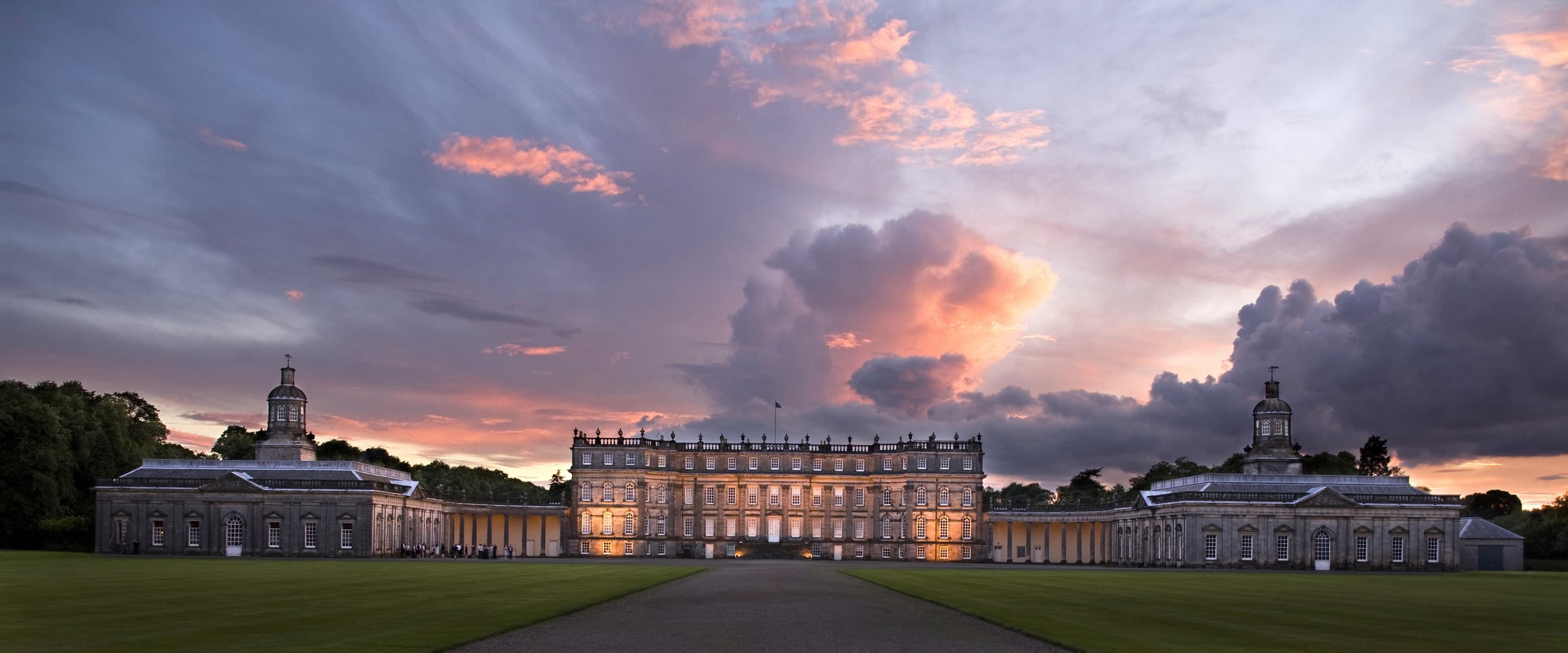 Hopetoun House,a luxurious venue for the Distillers one of one charity auction