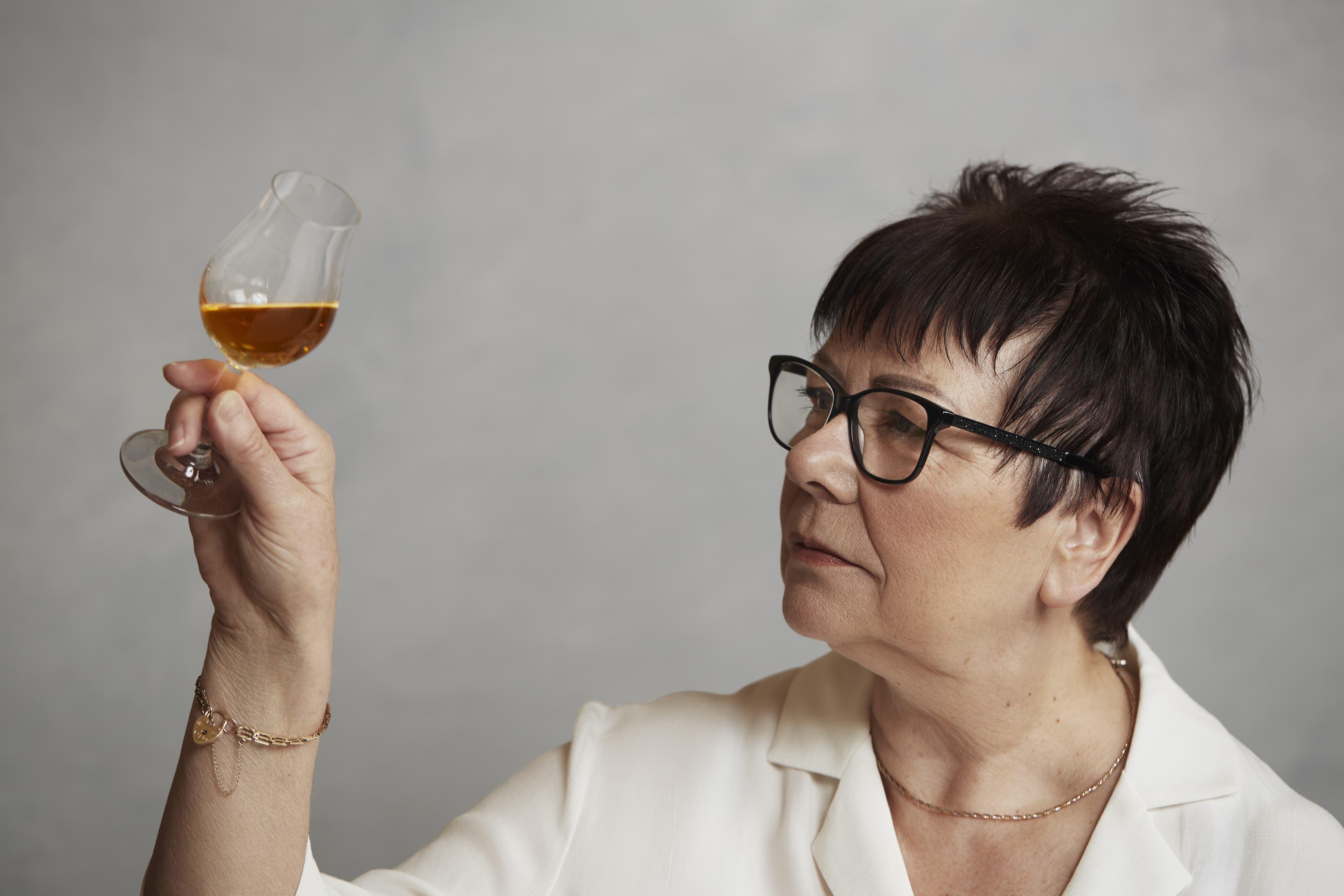 Maureen Robinson holiday a dram of whisky