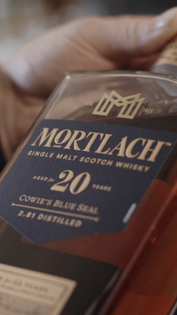 Mortlach 20 Year Old Bottle, box and neat serves in two whisky glasses